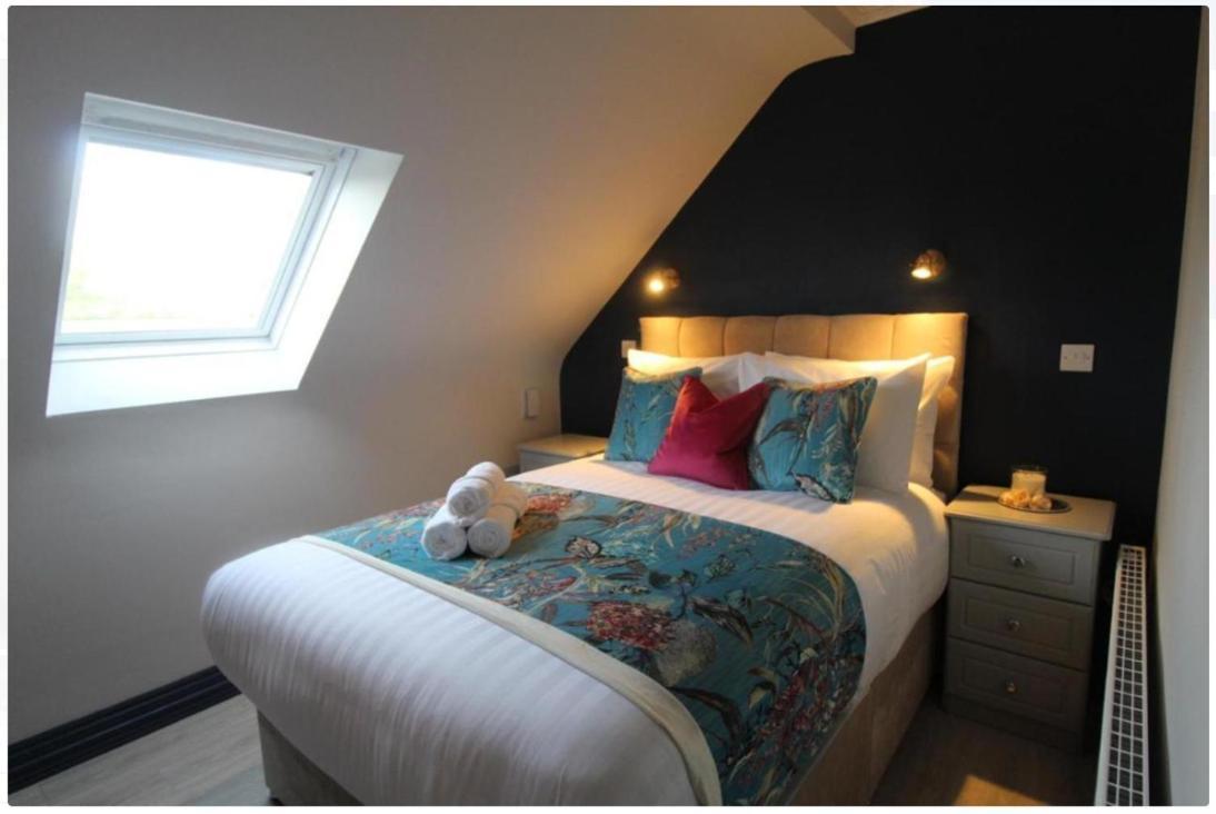 The Dutch Tulip Hotel Mallow Esterno foto