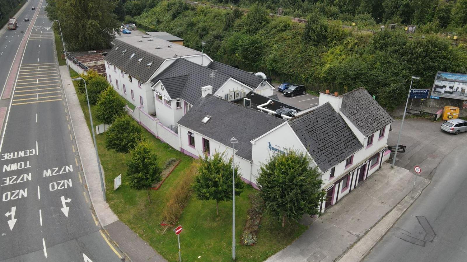 The Dutch Tulip Hotel Mallow Esterno foto